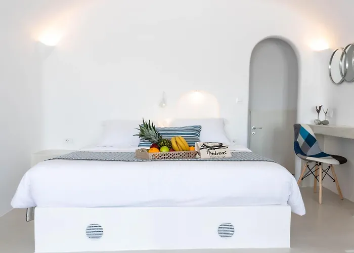 Andreas Hospitality * Fira (Santorini)