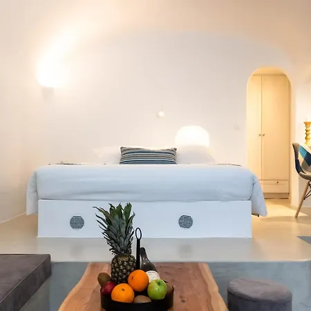 Апартаменты Andreas Hospitality