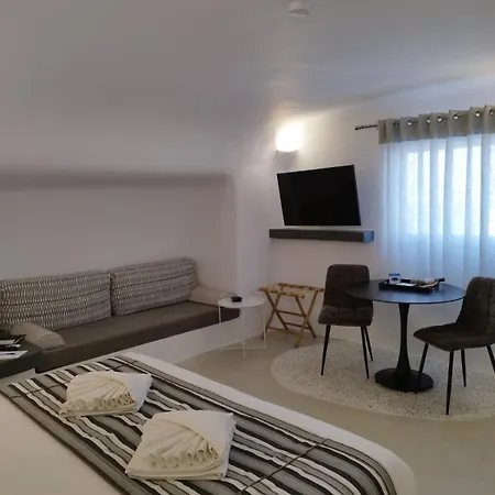 Апартаменты Andreas Hospitality