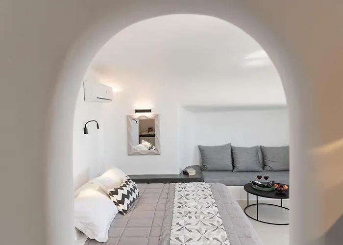 Апартаменты Andreas Hospitality