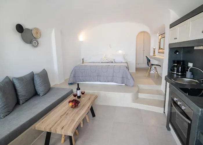 Апартаменты Andreas Hospitality