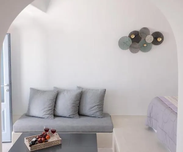 Andreas Hospitality Апартаменты Тира